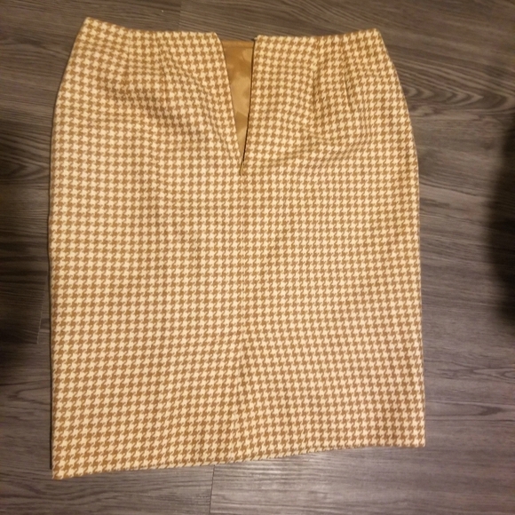 LOFT wool skirt - Picture 1 of 3